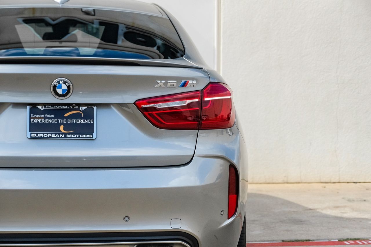 BMW X6 M Vehicle Main Gallery Image 56