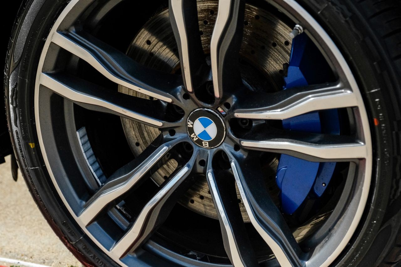 BMW X6 M Vehicle Main Gallery Image 63