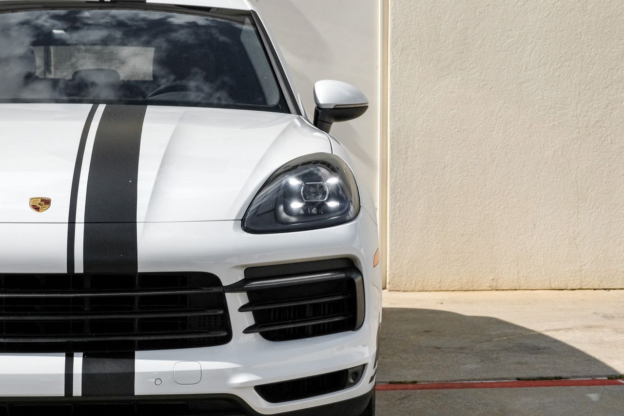 Porsche Cayenne Vehicle Main Gallery Image 50
