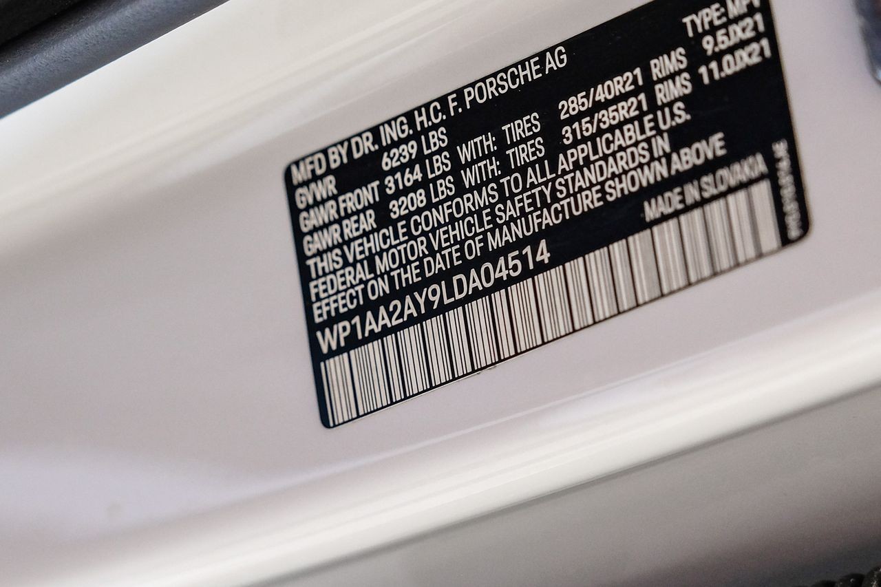 Porsche Cayenne Vehicle Main Gallery Image 62