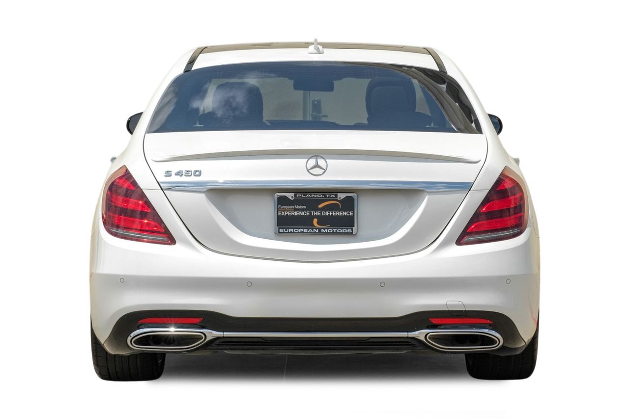 Mercedes-Benz S-Class Vehicle Main Gallery Image 10