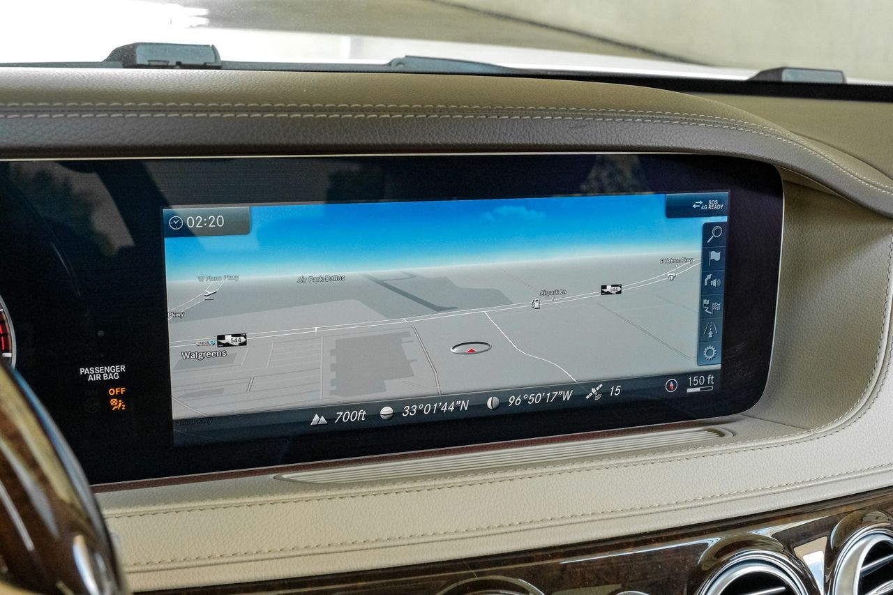 Mercedes-Benz S-Class Vehicle Main Gallery Image 24