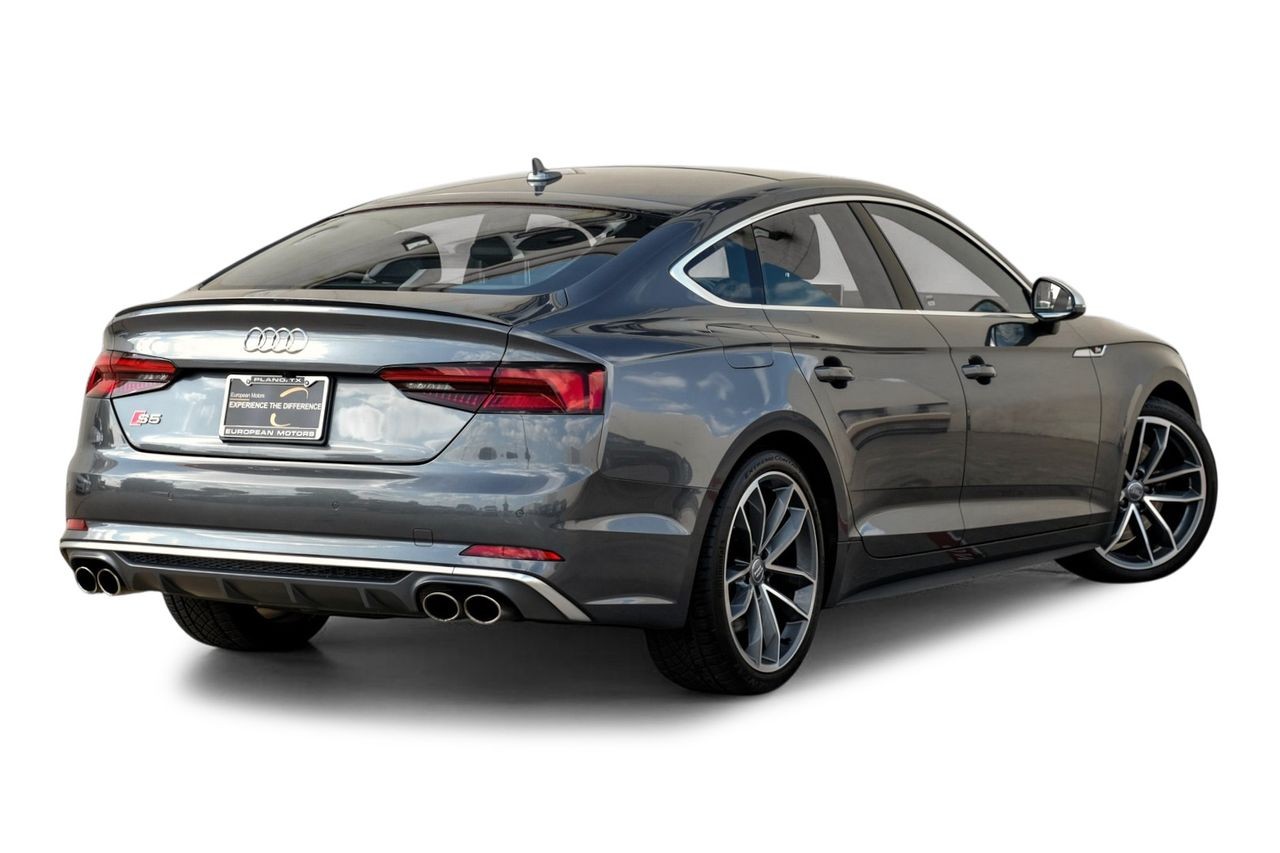 Audi S5 Sportback Vehicle Main Gallery Image 09