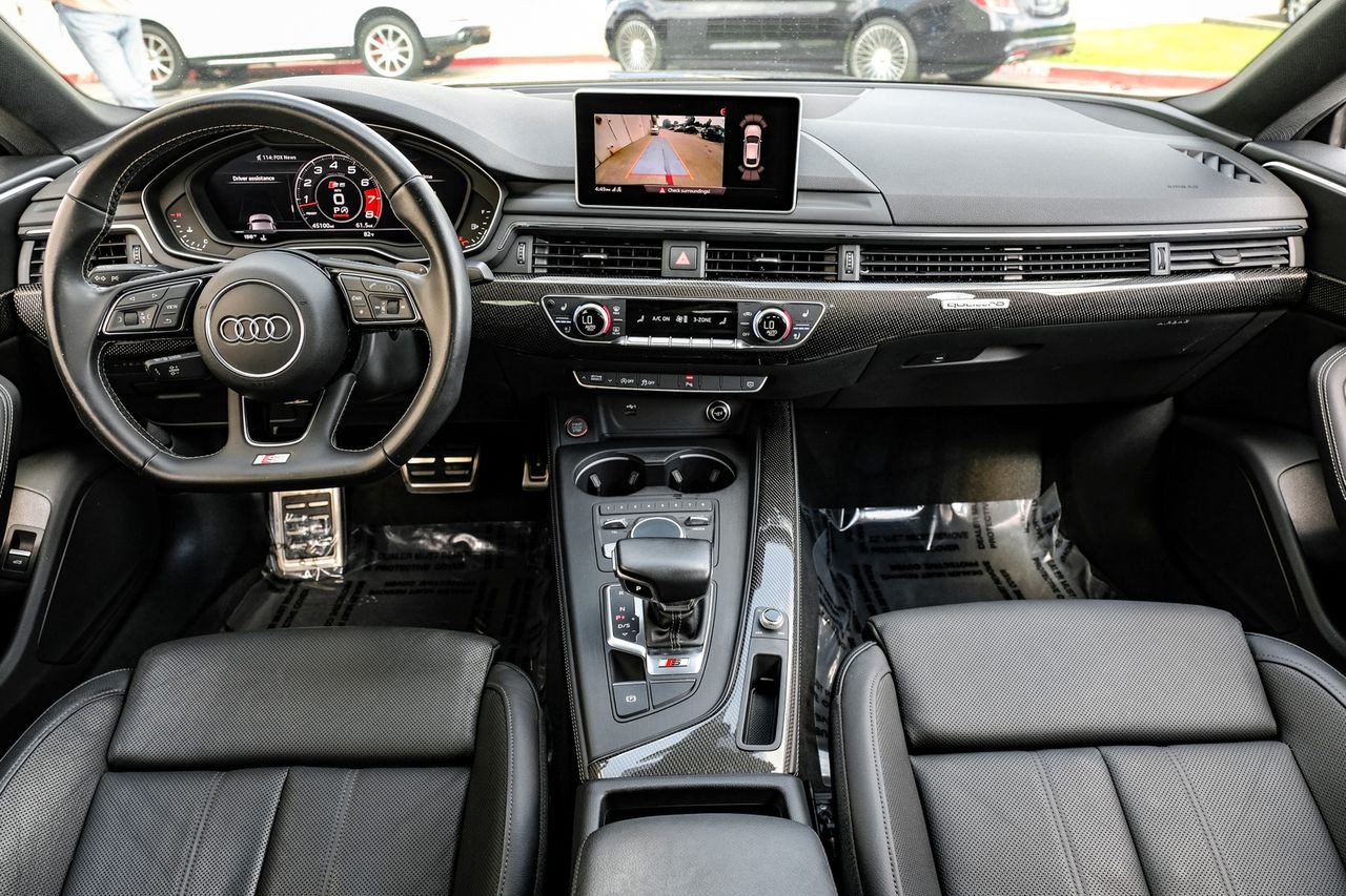 Audi S5 Sportback Vehicle Main Gallery Image 15