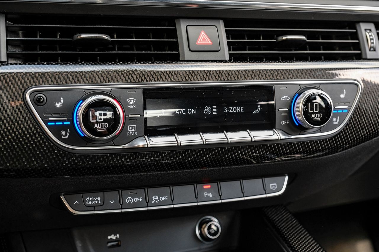 Audi S5 Sportback Vehicle Main Gallery Image 26