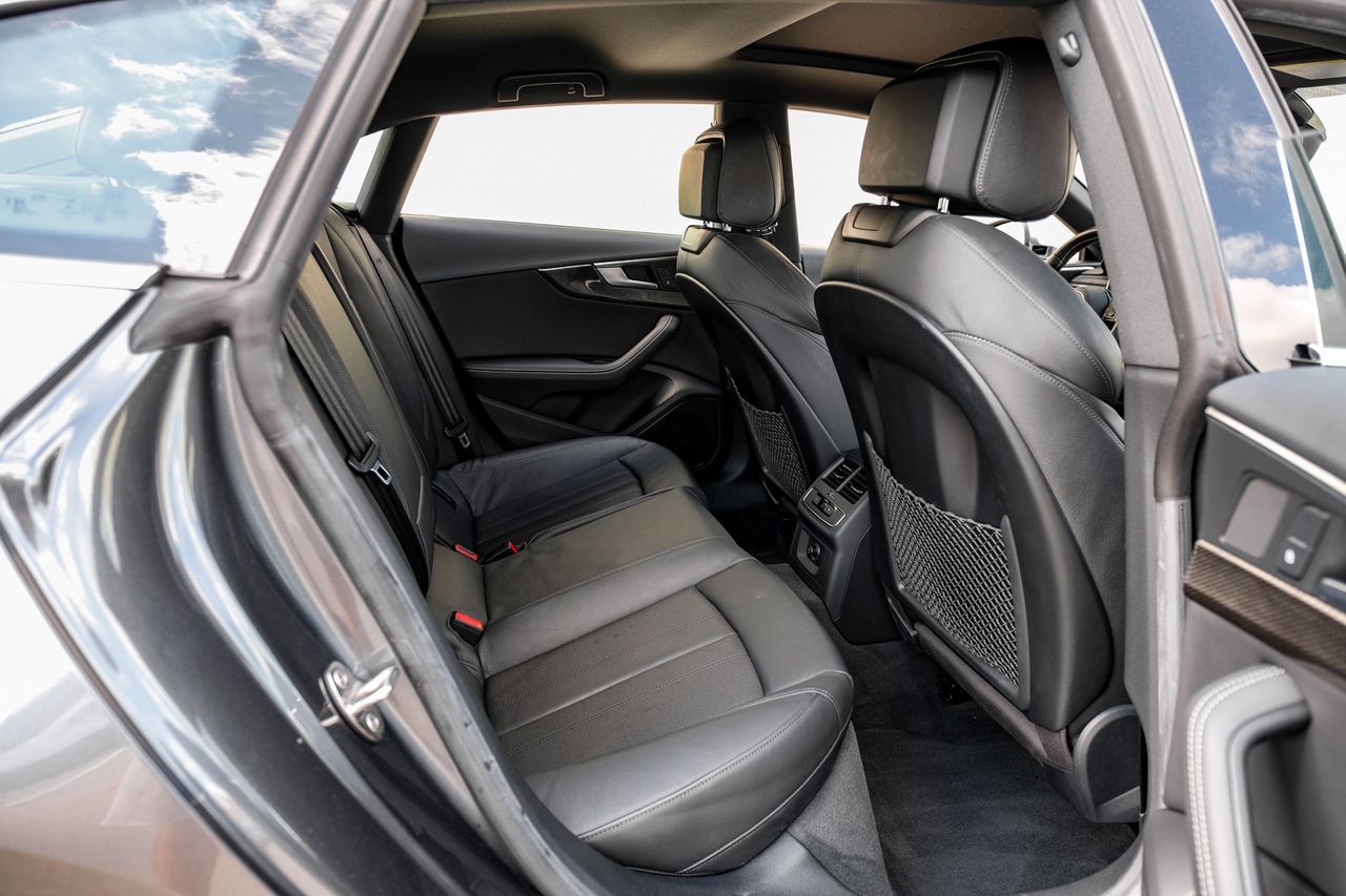 Audi S5 Sportback Vehicle Main Gallery Image 35