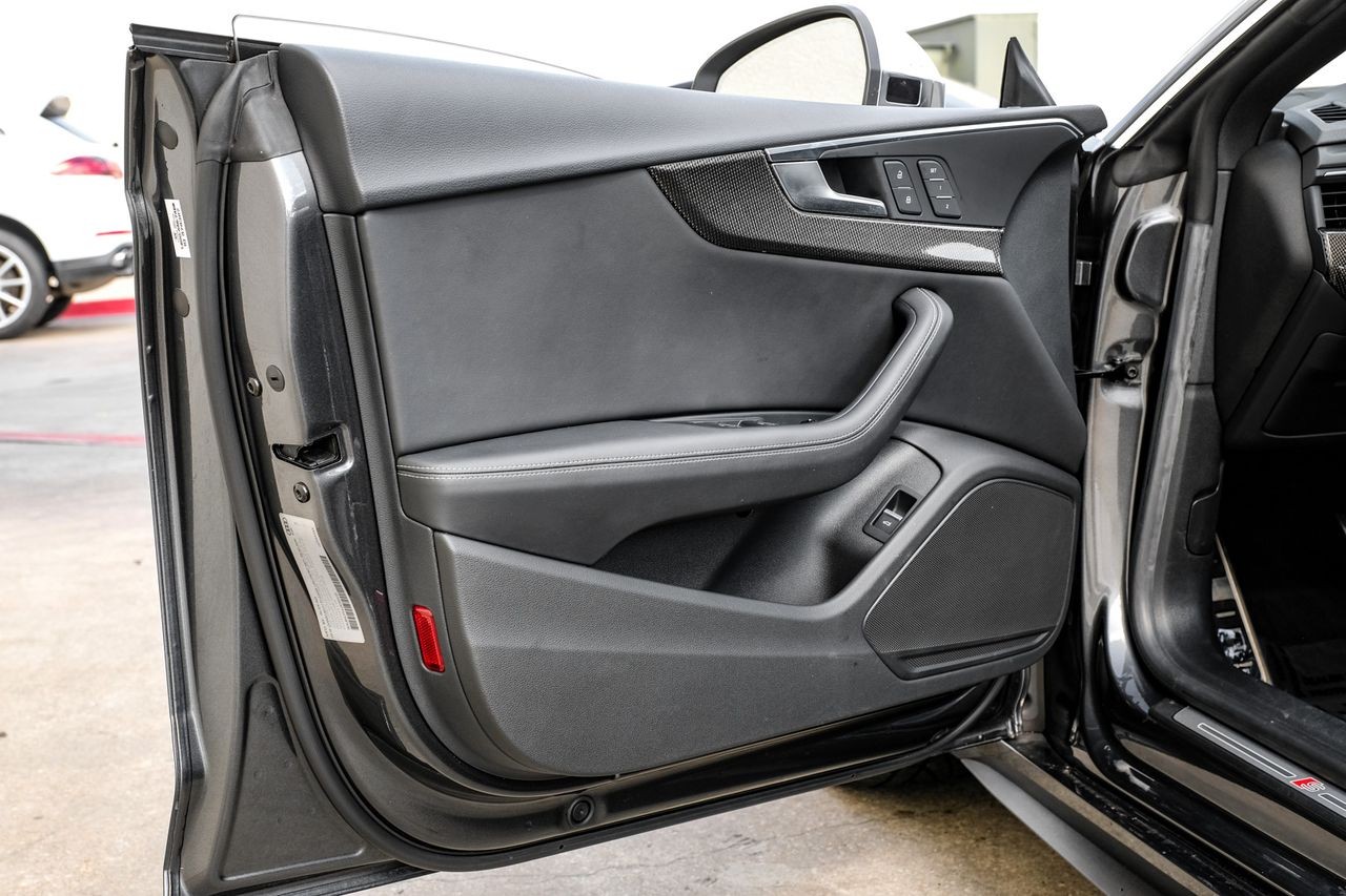 Audi S5 Sportback Vehicle Main Gallery Image 39