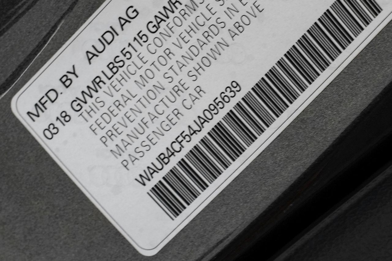 Audi S5 Sportback Vehicle Main Gallery Image 51