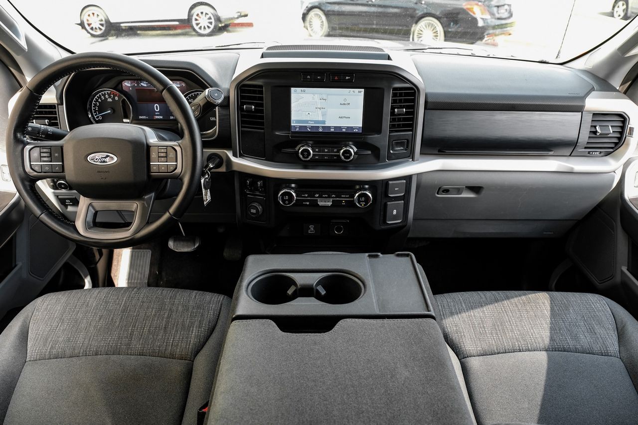 Ford F-150 Vehicle Main Gallery Image 14