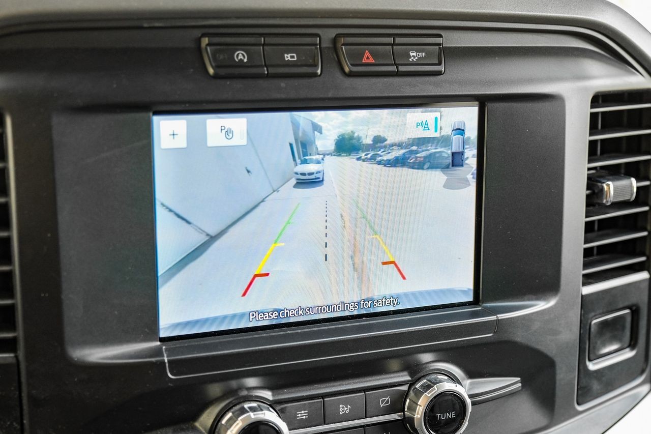 Ford F-150 Vehicle Main Gallery Image 21