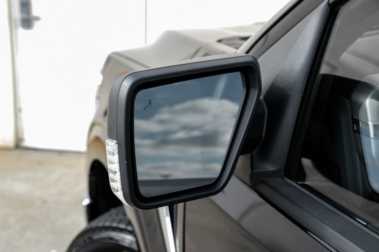 Ford F-150 Vehicle Main Gallery Image 38