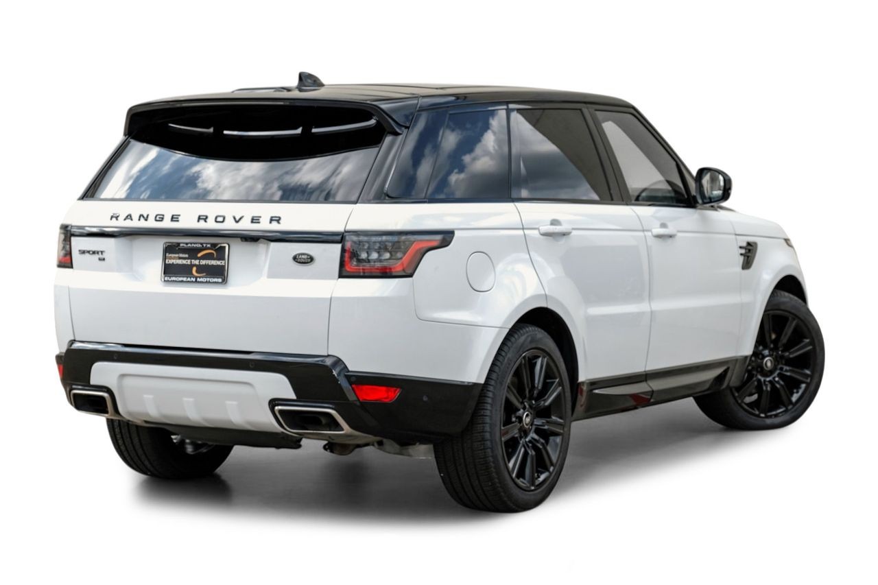 Land Rover Range Rover Sport Vehicle Main Gallery Image 09