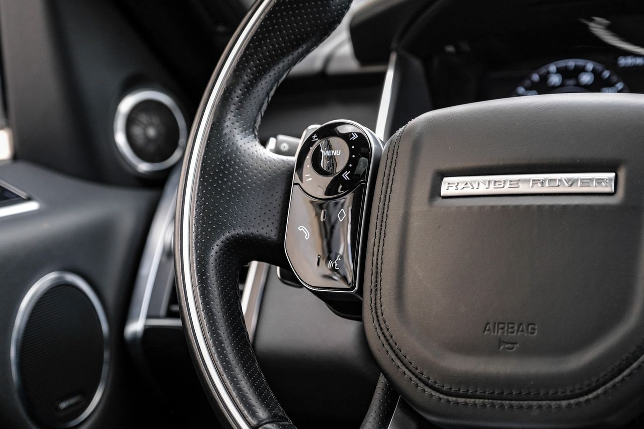 Land Rover Range Rover Sport Vehicle Main Gallery Image 18