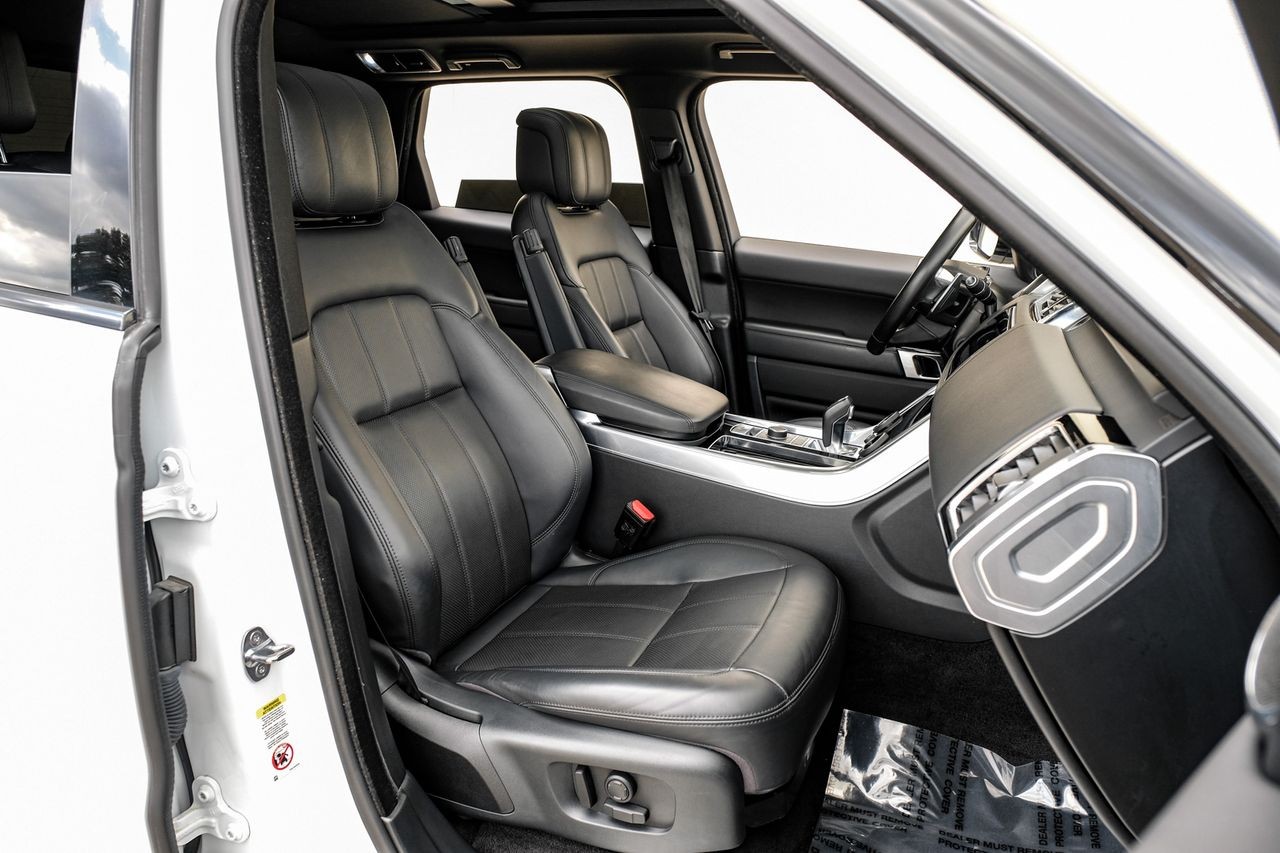 Land Rover Range Rover Sport Vehicle Main Gallery Image 32
