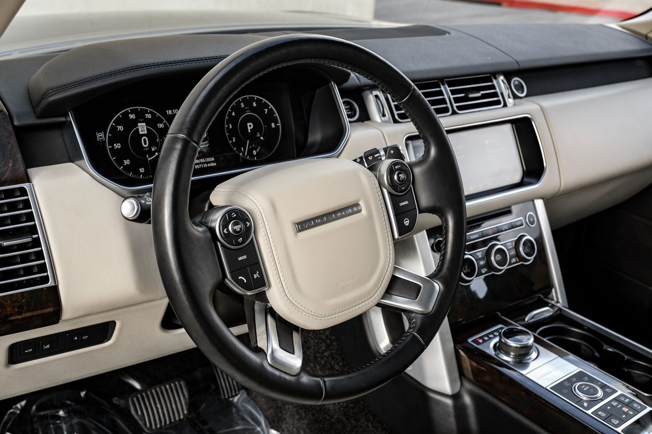 Land Rover Range Rover Vehicle Main Gallery Image 16