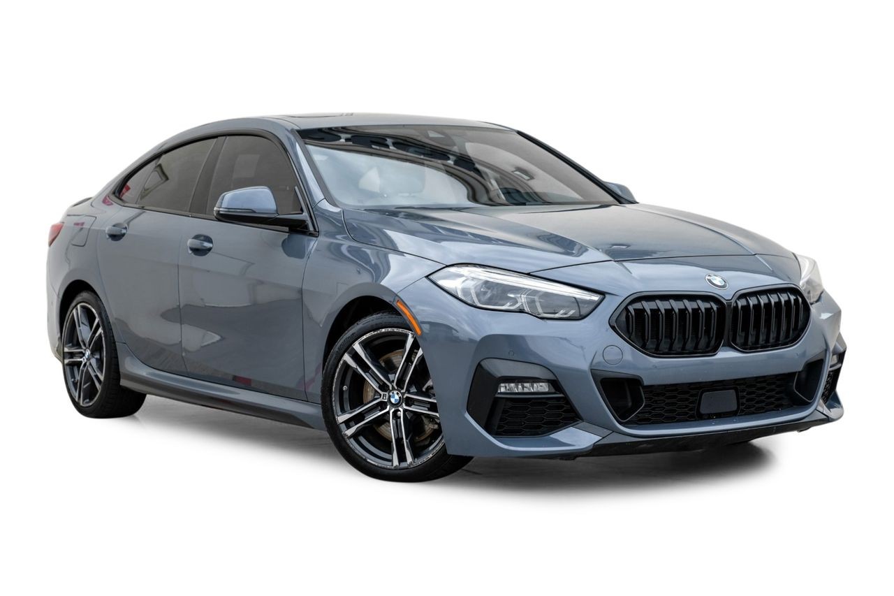 BMW 2 Series Vehicle Main Gallery Image 07