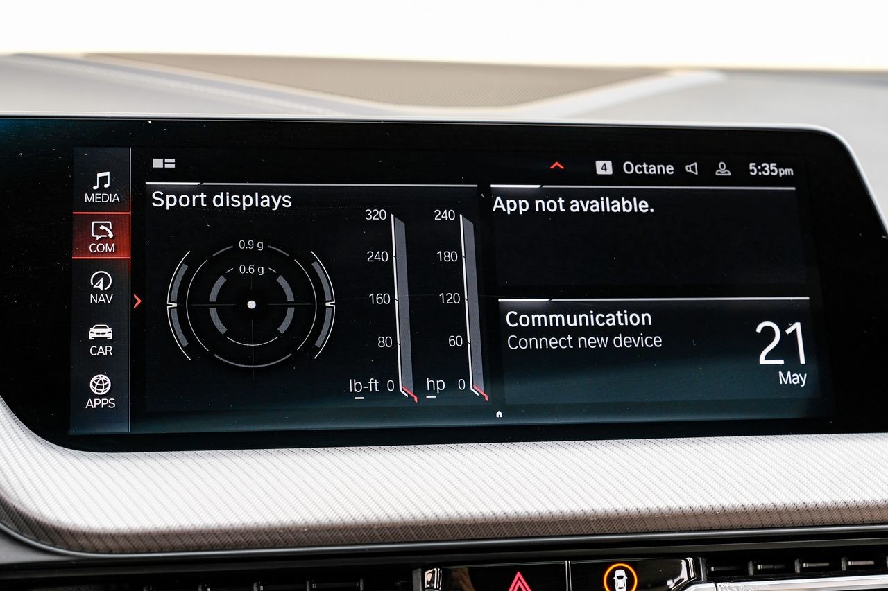 BMW 2 Series Vehicle Main Gallery Image 28