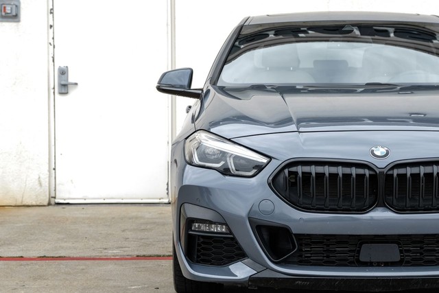 BMW 2 Series Vehicle Main Gallery Image 46