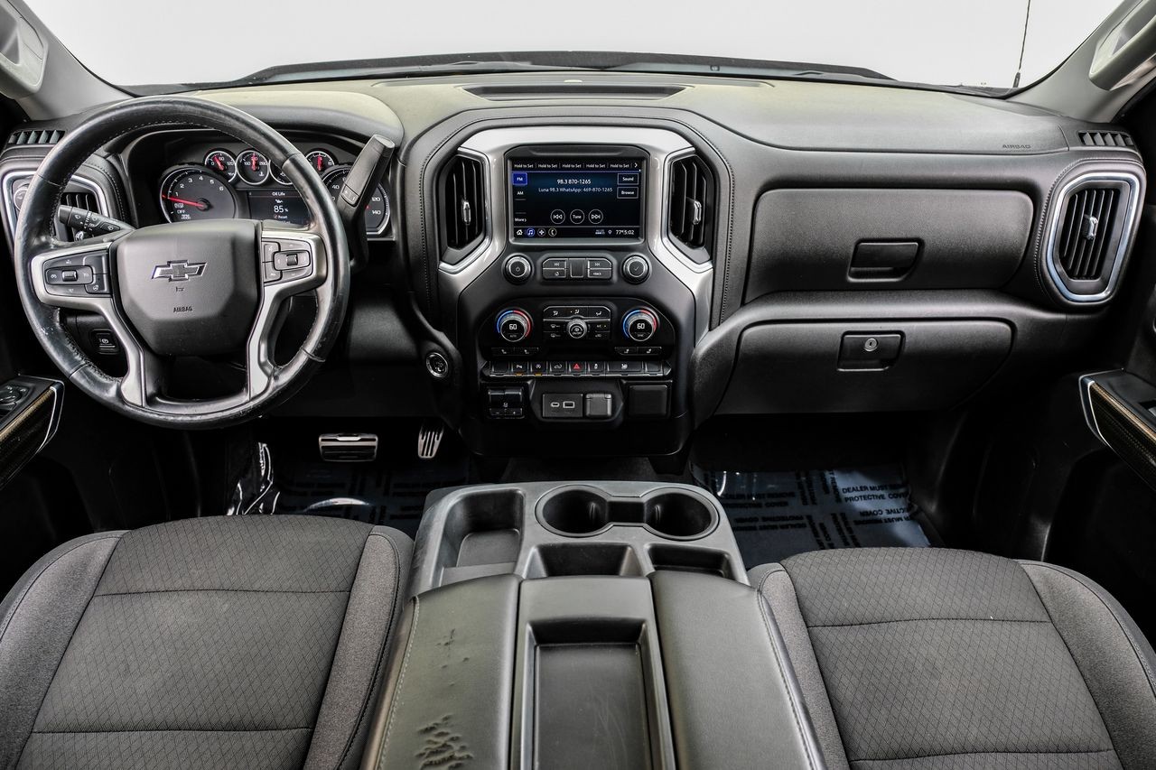 Chevrolet Silverado 1500 Vehicle Main Gallery Image 14