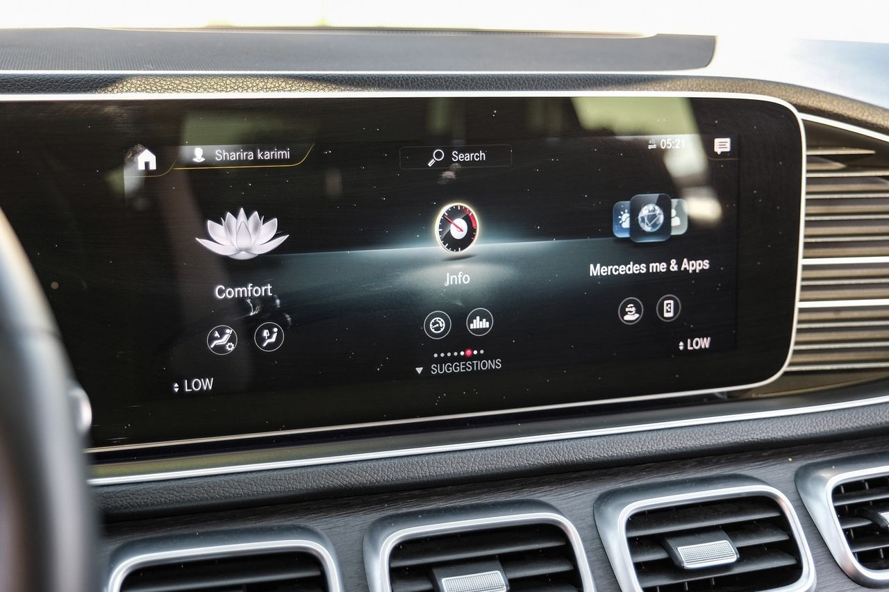 Mercedes-Benz GLE 350 Vehicle Main Gallery Image 28