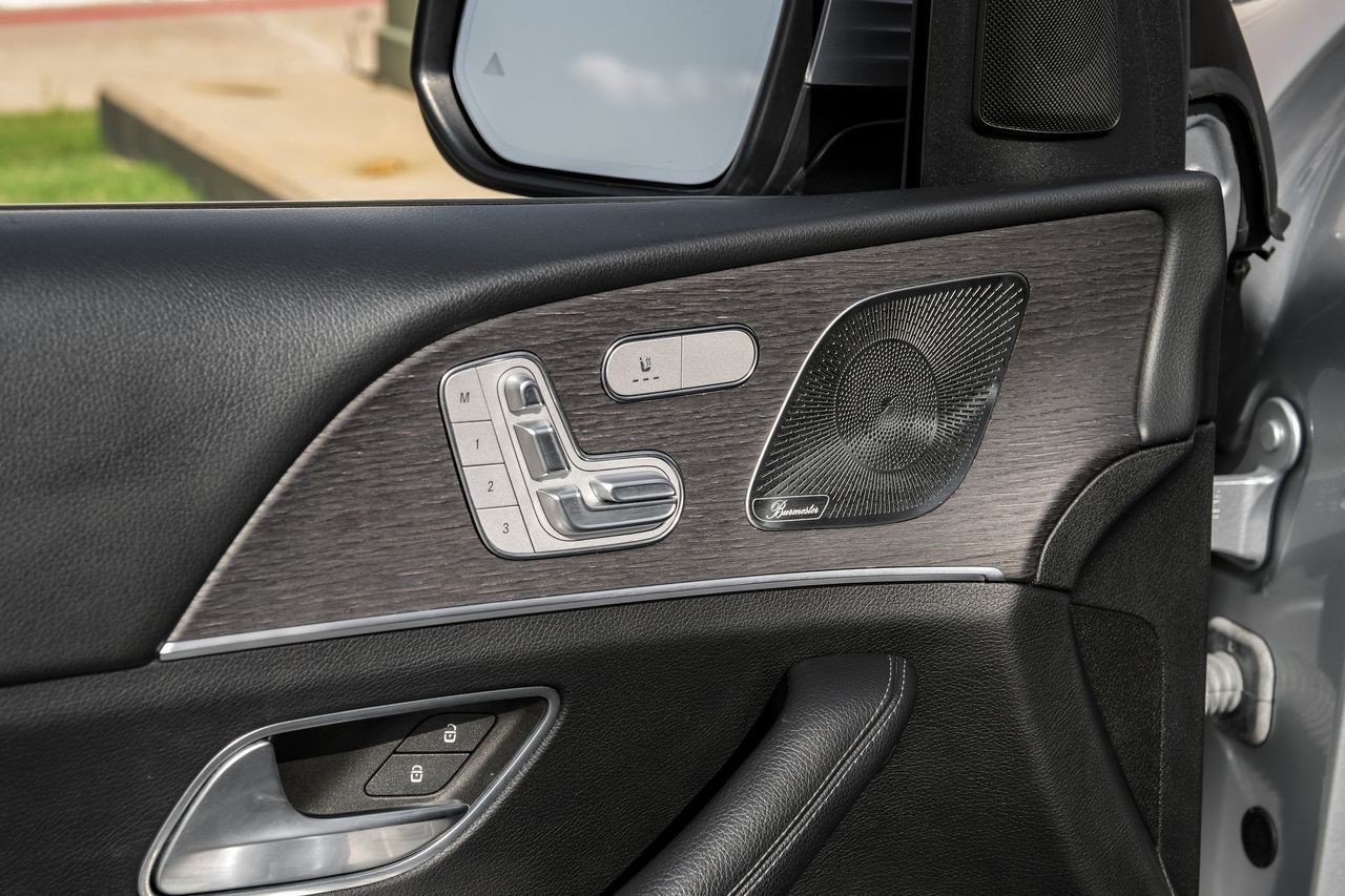 Mercedes-Benz GLE 350 Vehicle Main Gallery Image 40