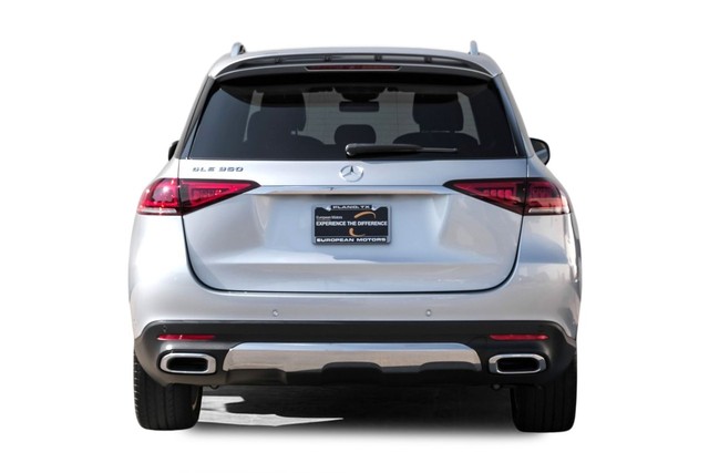 Mercedes-Benz GLE 350 Vehicle Main Gallery Image 09