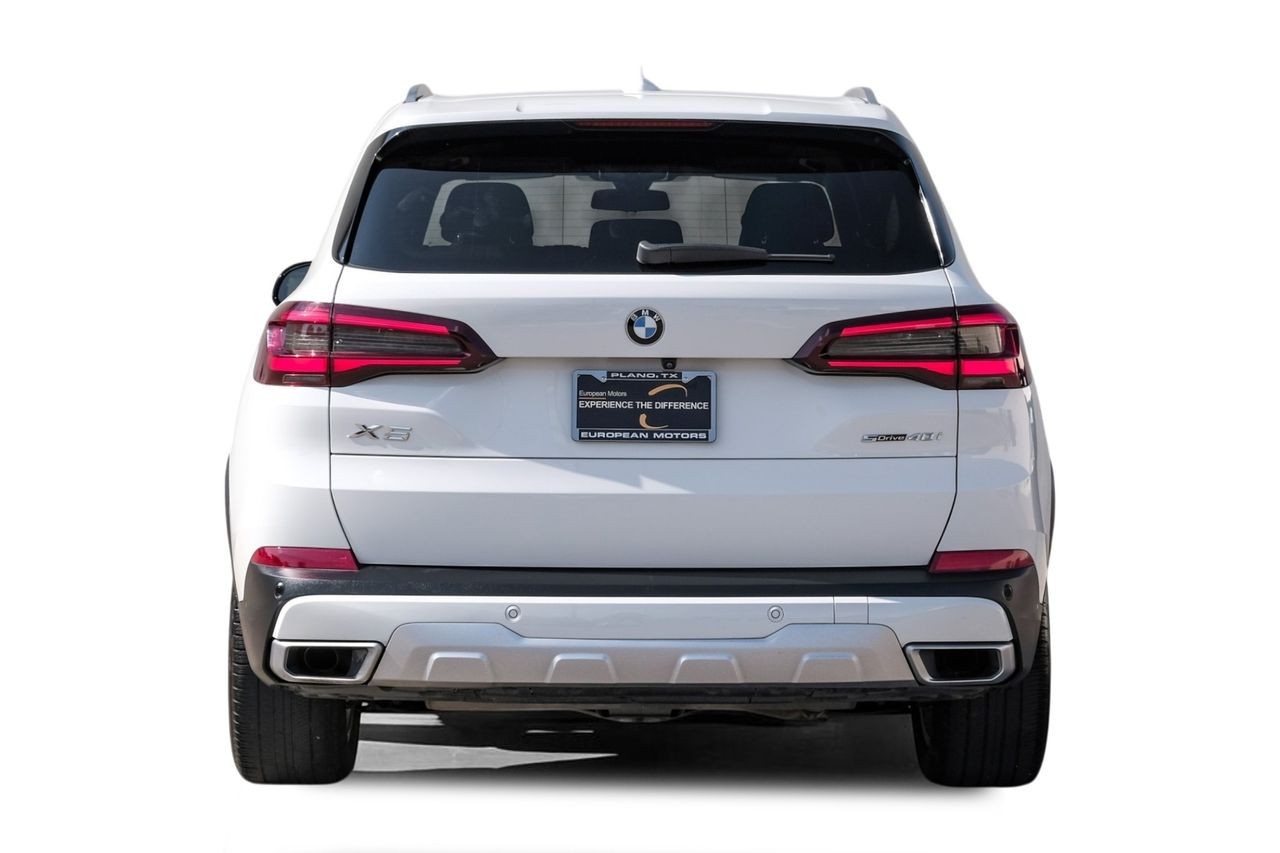 BMW X5 Vehicle Main Gallery Image 10