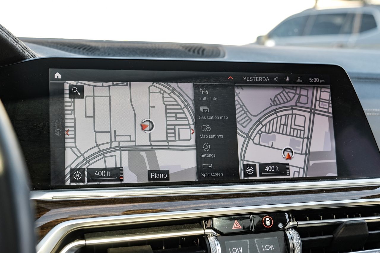 BMW X5 Vehicle Main Gallery Image 23