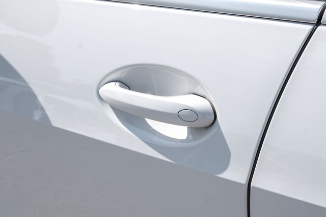 BMW X5 Vehicle Main Gallery Image 46