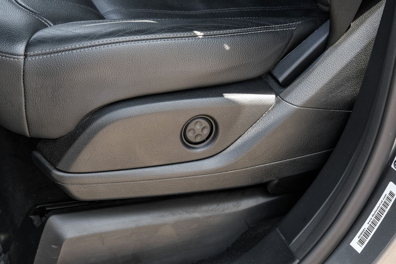 Mercedes-Benz GLS 450 Vehicle Main Gallery Image 33