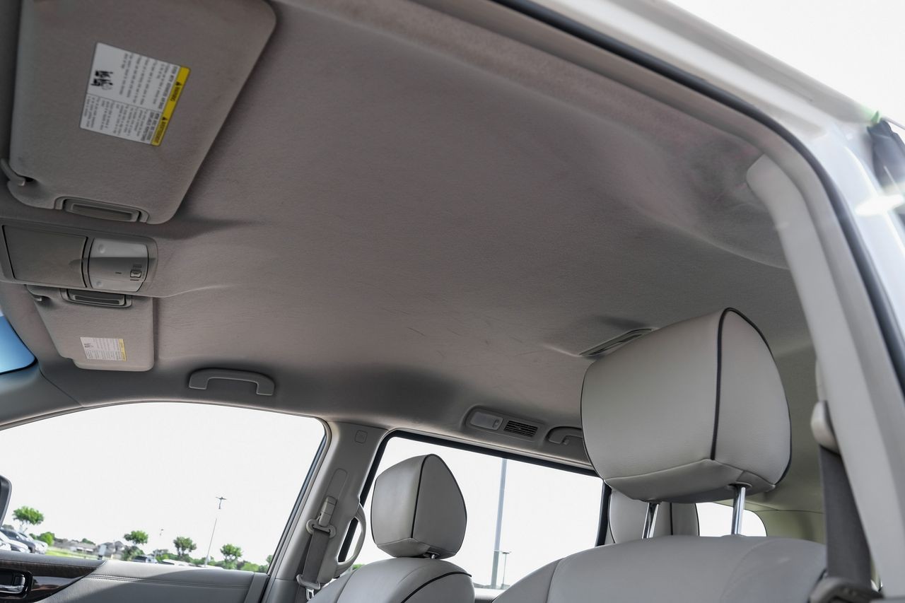 Nissan Quest Vehicle Main Gallery Image 28