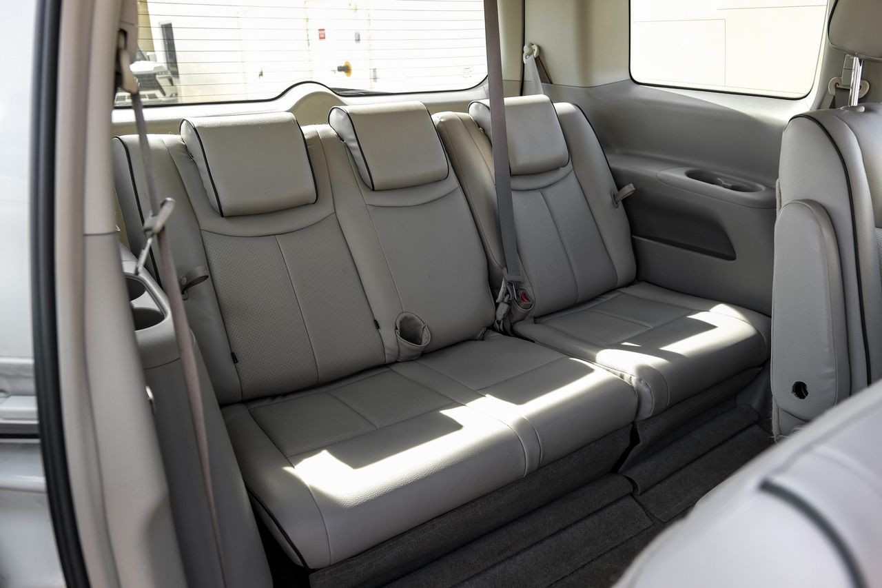 Nissan Quest Vehicle Main Gallery Image 38