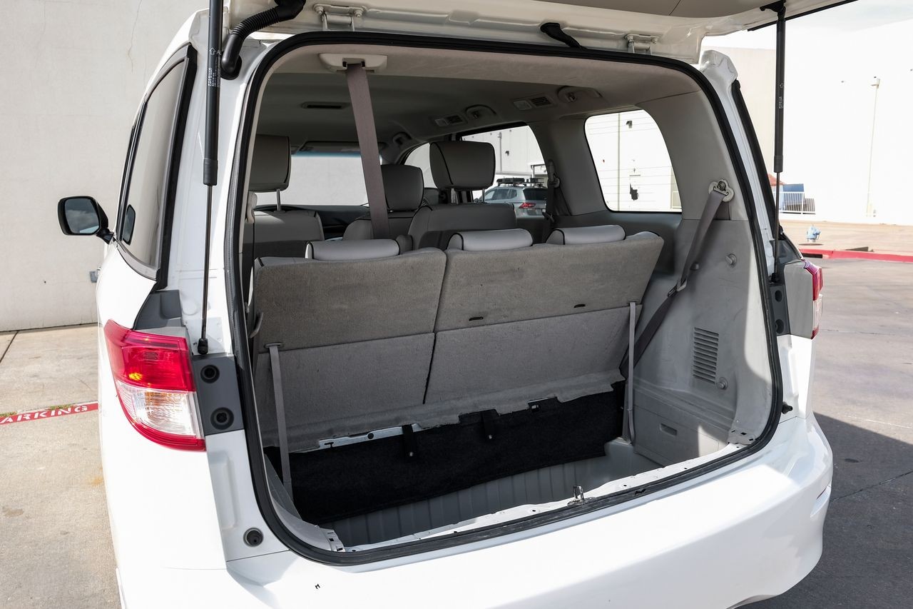 Nissan Quest Vehicle Main Gallery Image 49