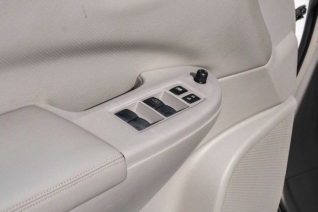 Nissan Quest Vehicle Main Gallery Image 42