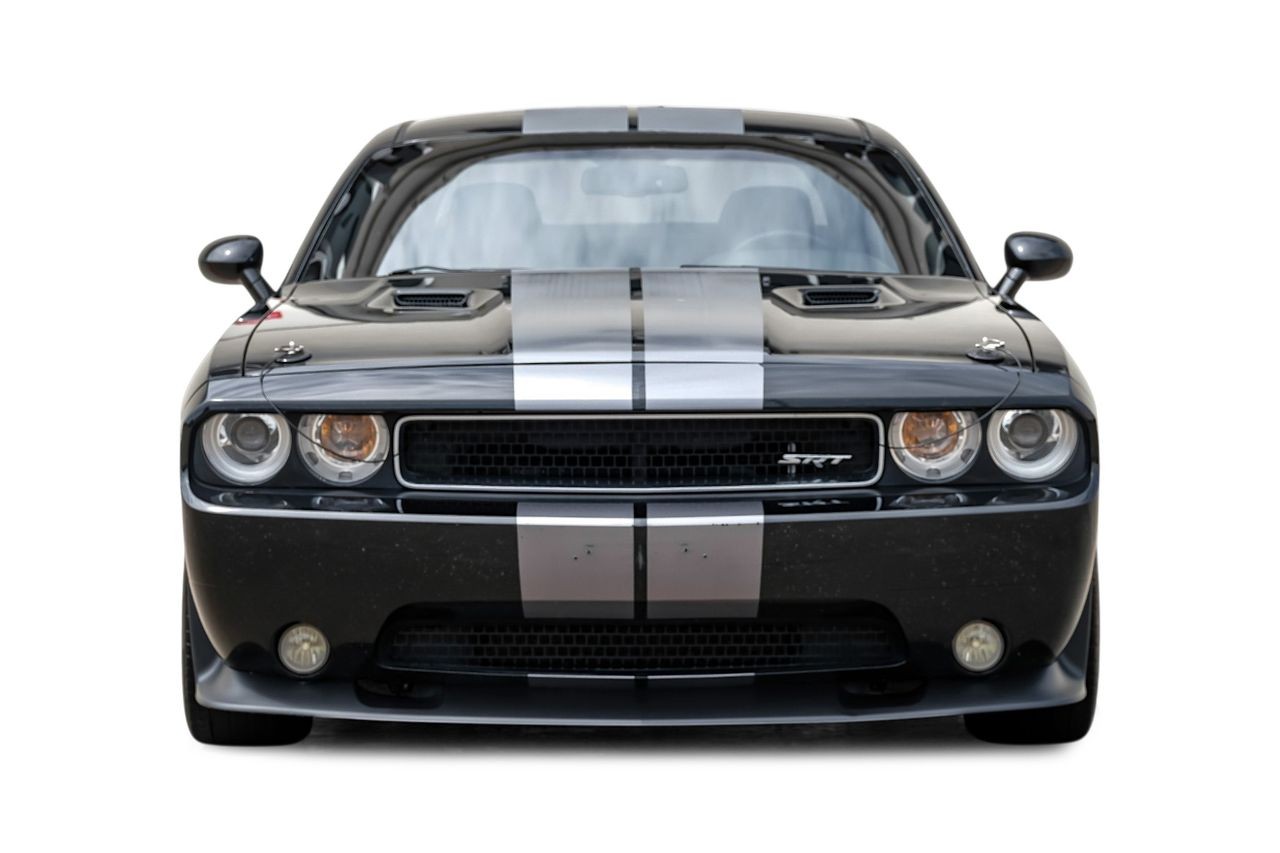 Dodge Challenger Vehicle Main Gallery Image 06
