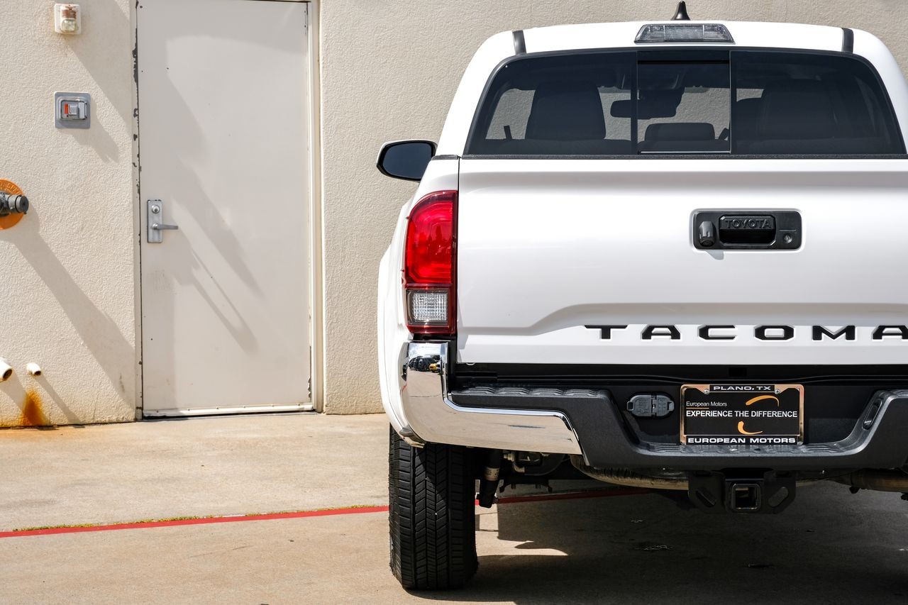 Toyota Tacoma 2WD Vehicle Main Gallery Image 47