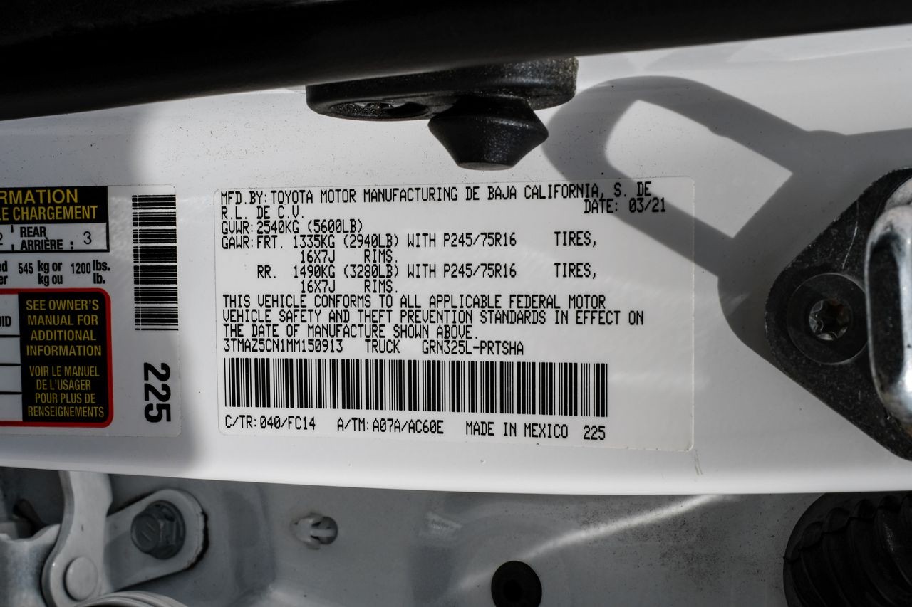 Toyota Tacoma 2WD Vehicle Main Gallery Image 54