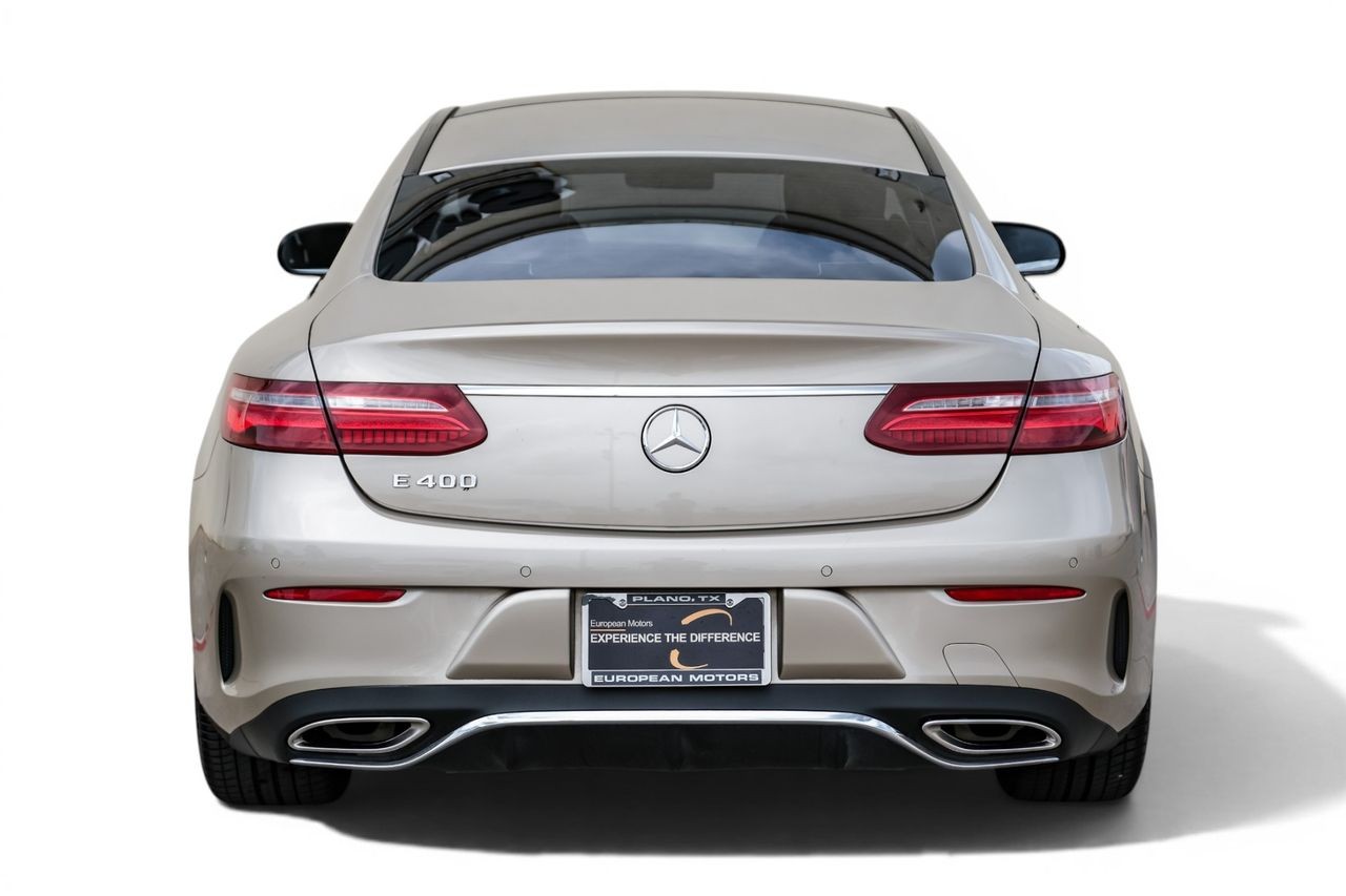 Mercedes-Benz E-Class Vehicle Main Gallery Image 10
