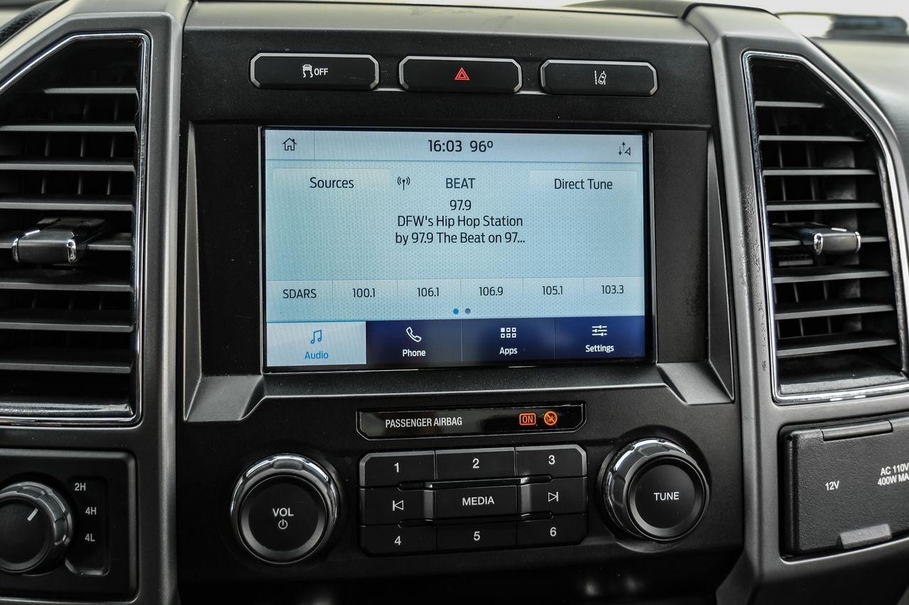 Ford Super Duty F-250 SRW Vehicle Main Gallery Image 25