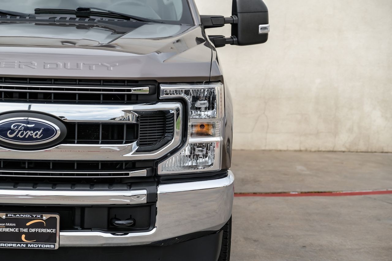 Ford Super Duty F-250 SRW Vehicle Main Gallery Image 44