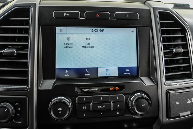 Ford Super Duty F-250 SRW Vehicle Main Gallery Image 27