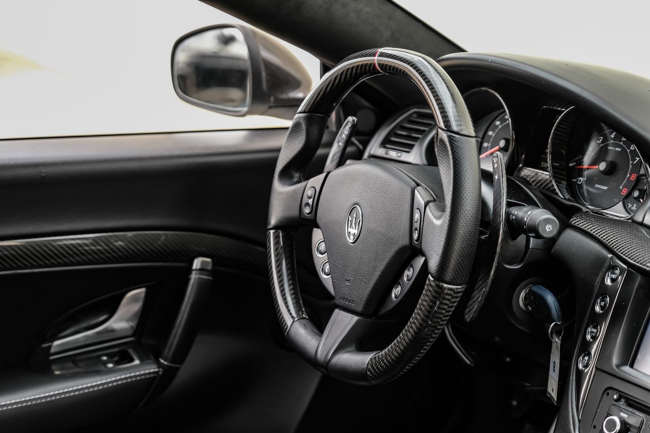 Maserati GranTurismo Vehicle Main Gallery Image 13