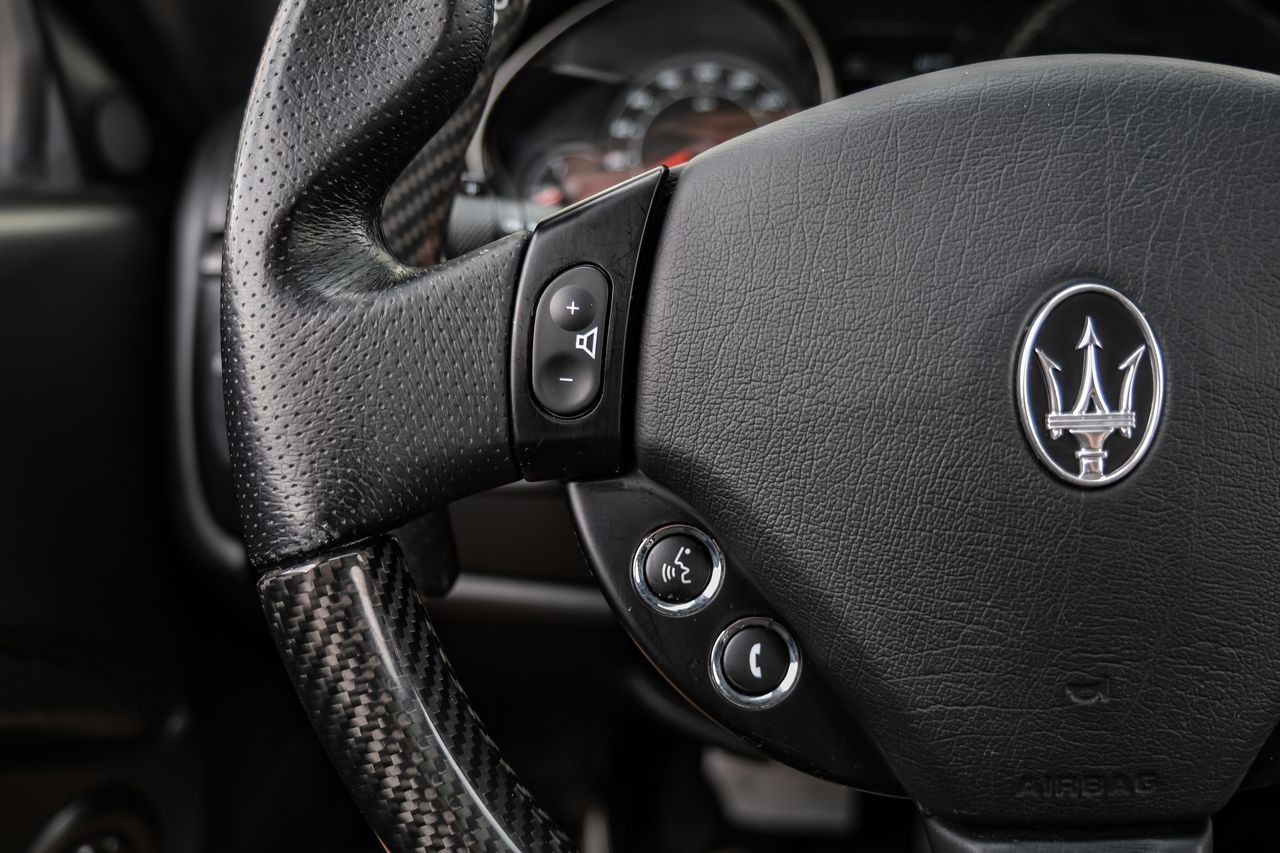 Maserati GranTurismo Vehicle Main Gallery Image 15
