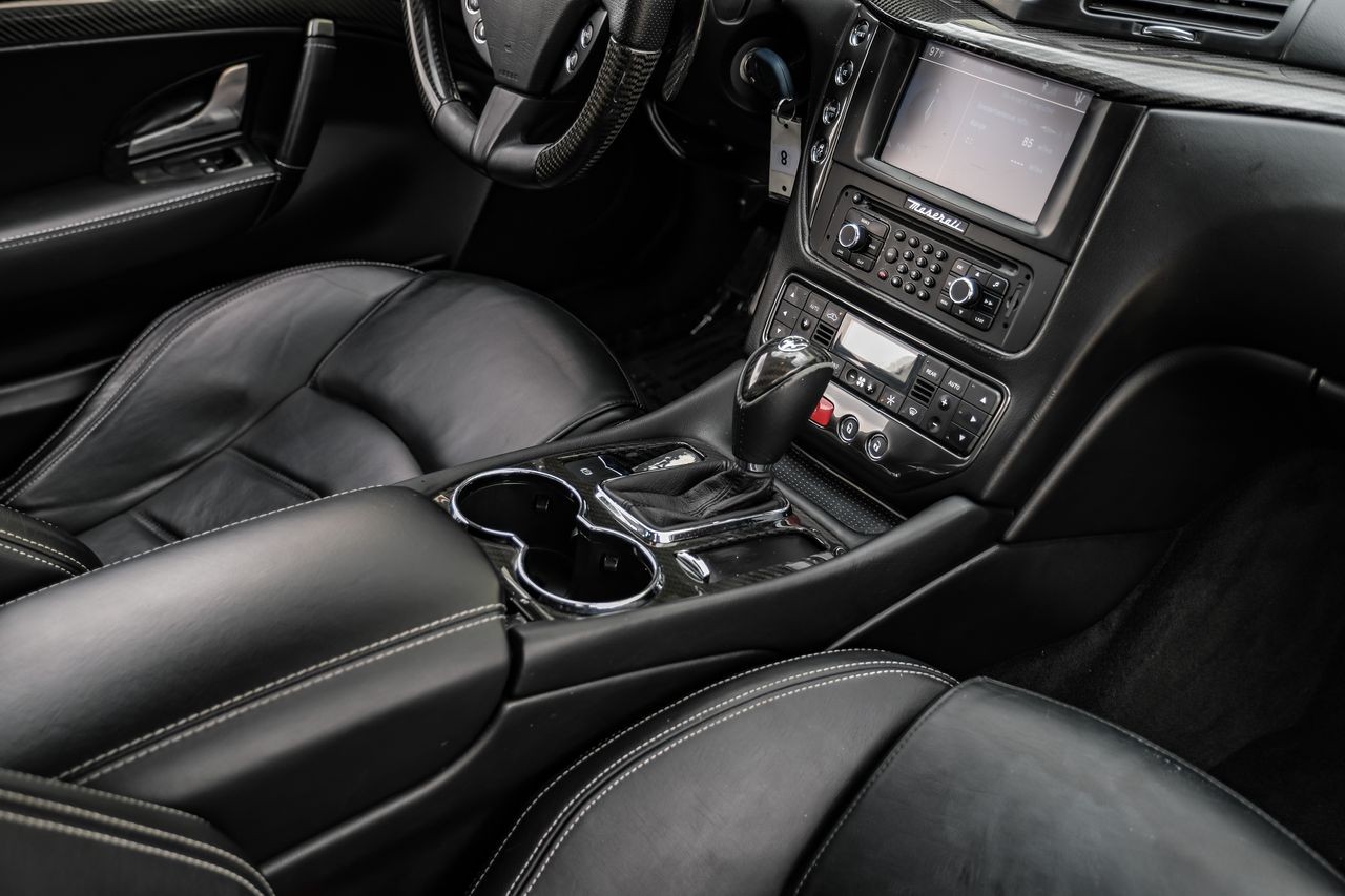 Maserati GranTurismo Vehicle Main Gallery Image 20