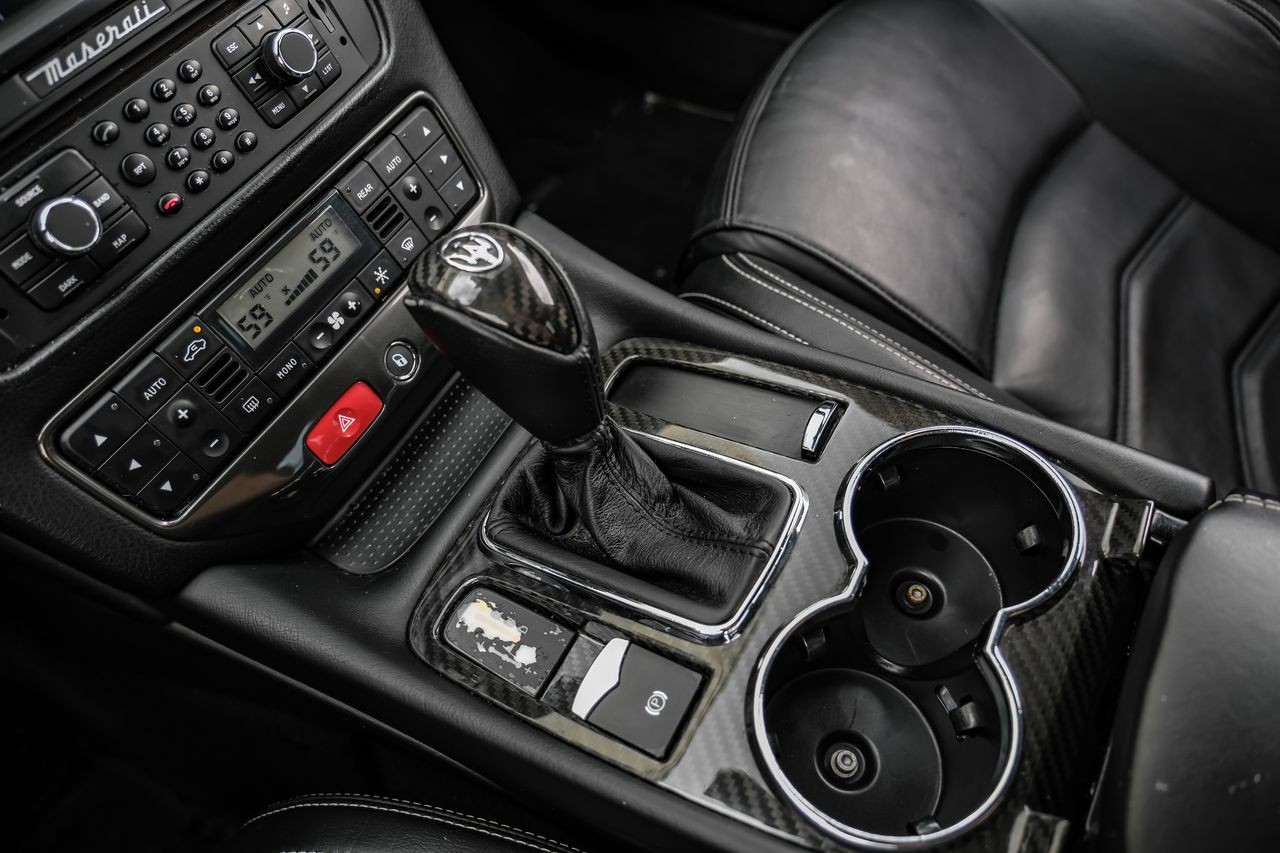 Maserati GranTurismo Vehicle Main Gallery Image 22
