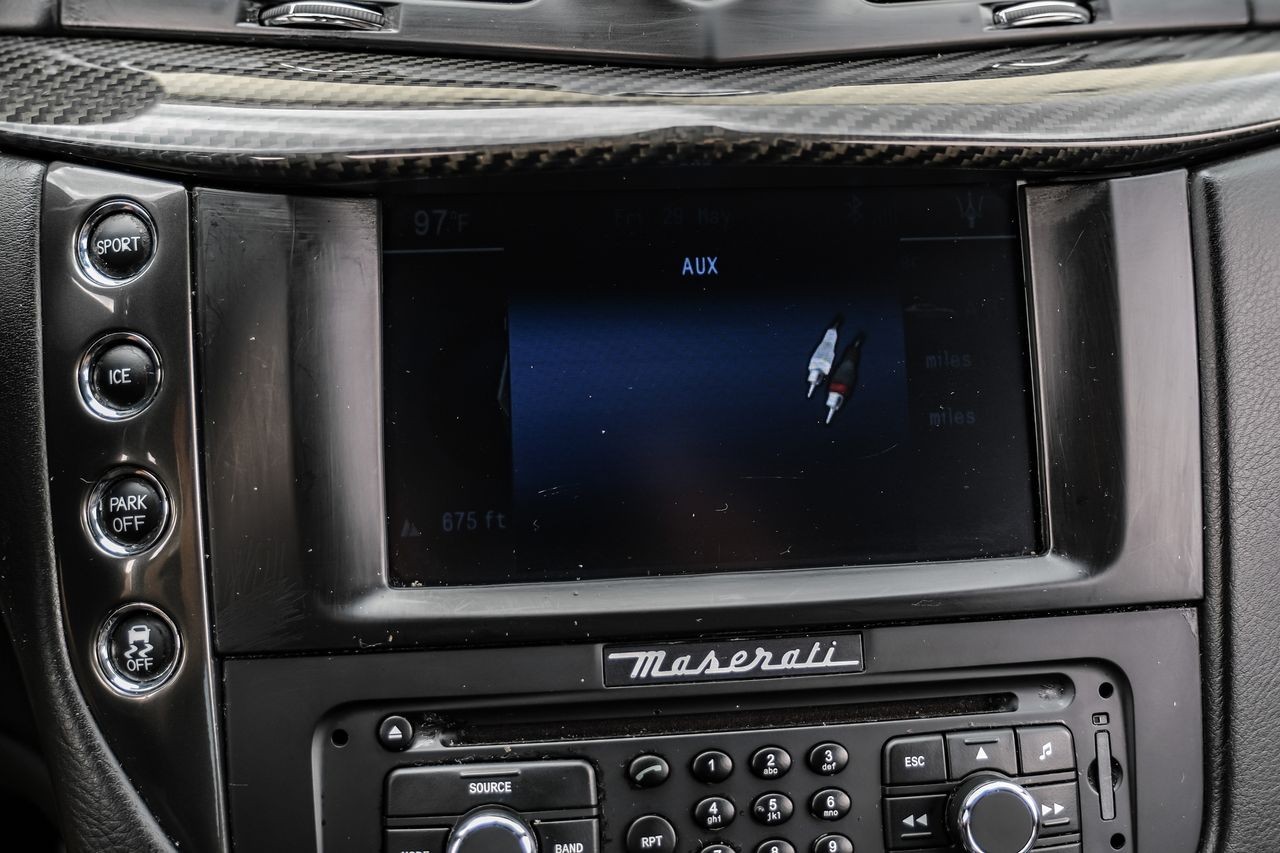 Maserati GranTurismo Vehicle Main Gallery Image 29