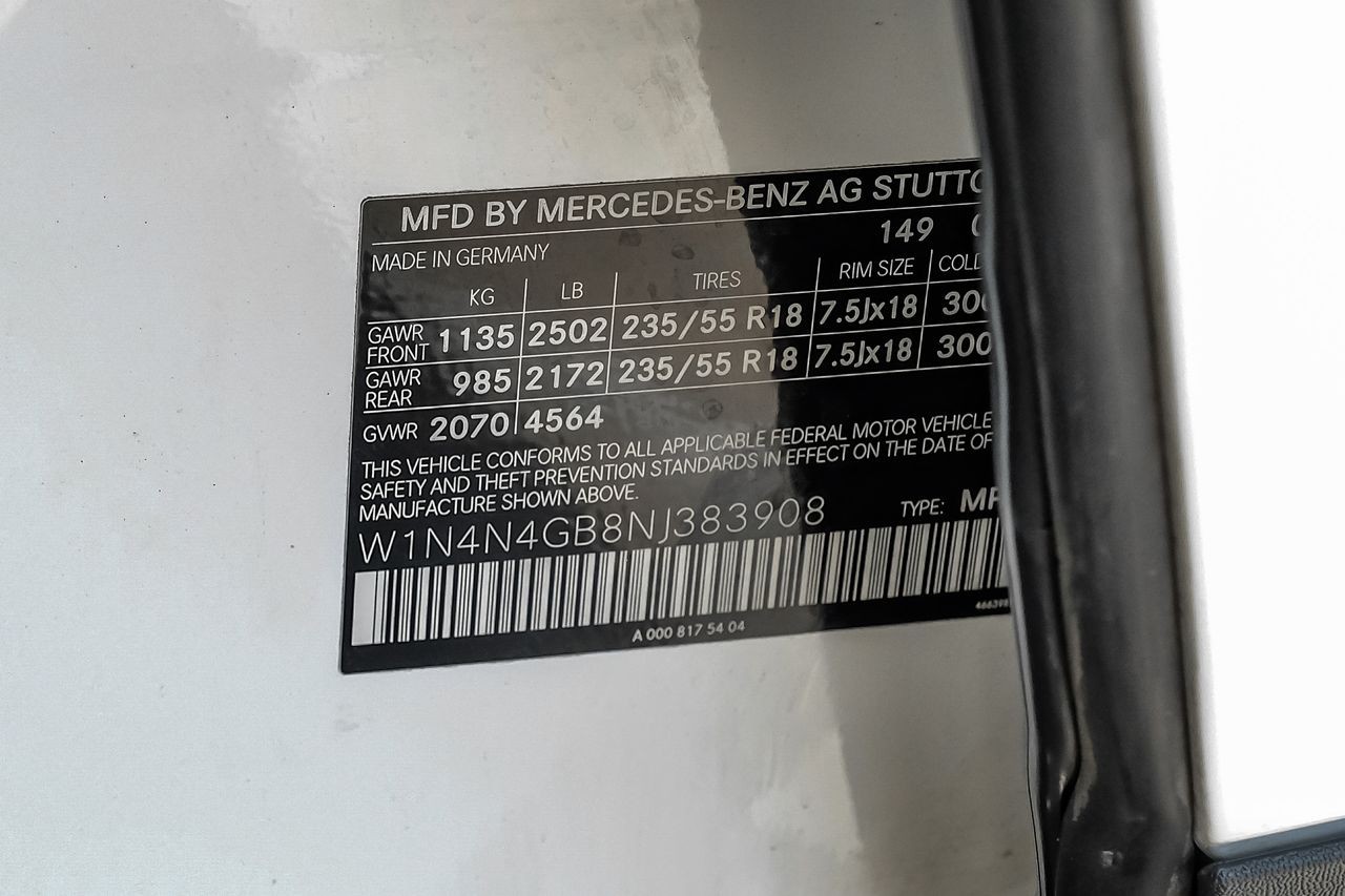 Mercedes-Benz GLA Vehicle Main Gallery Image 59