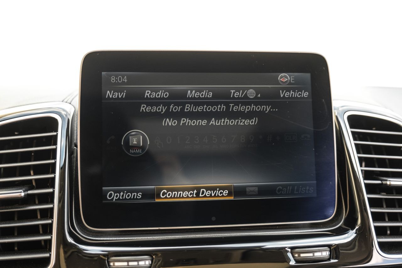 Mercedes-Benz GLS Vehicle Main Gallery Image 31
