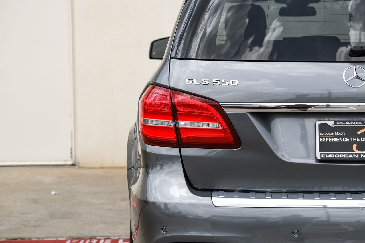 Mercedes-Benz GLS Vehicle Main Gallery Image 48