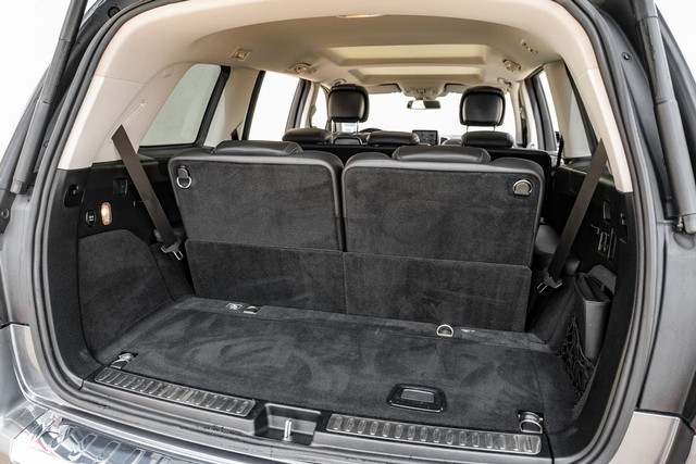 Mercedes-Benz GLS Vehicle Main Gallery Image 50